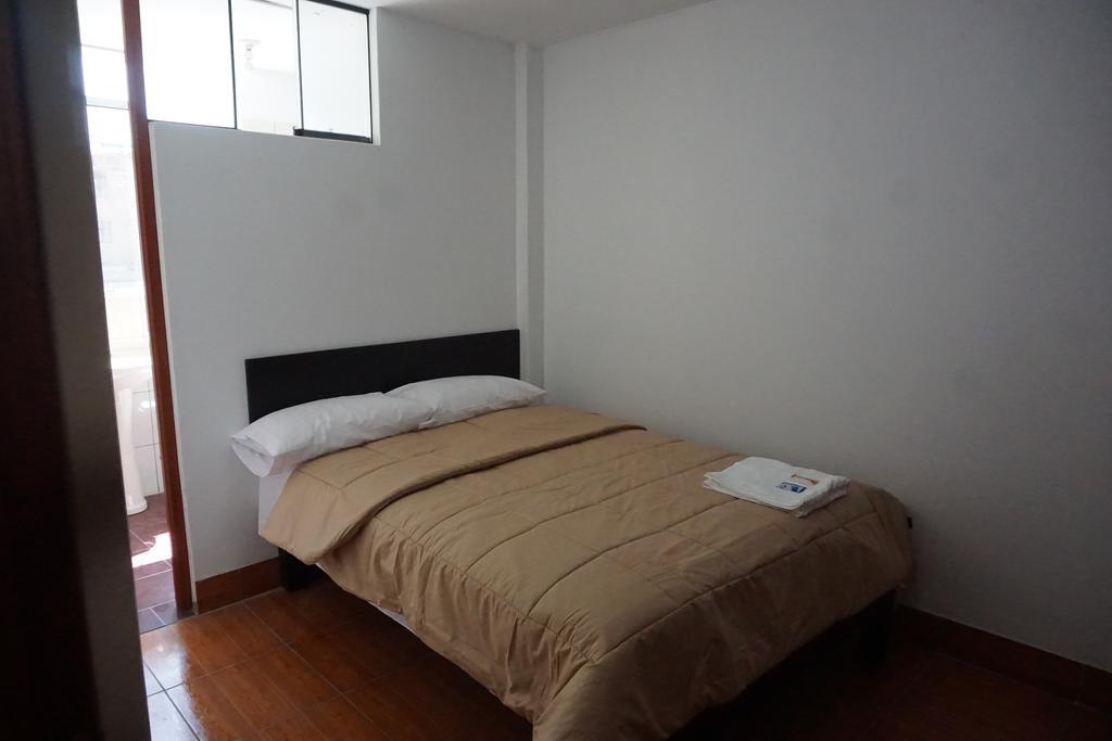 Residencial Mamamia Hotel Tacna Buitenkant foto