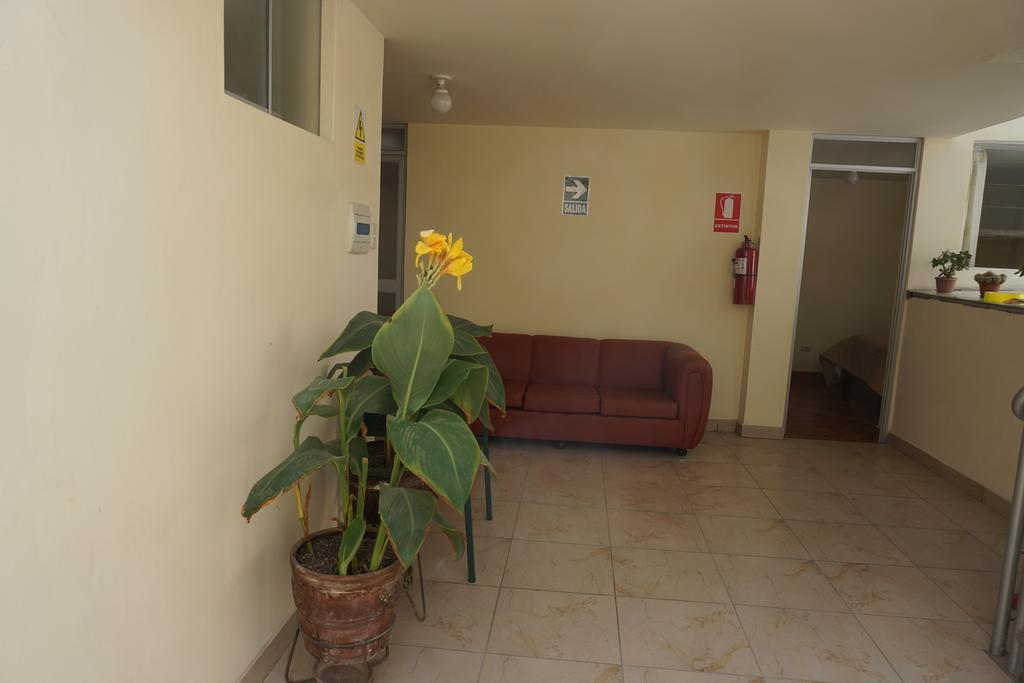 Residencial Mamamia Hotel Tacna Buitenkant foto