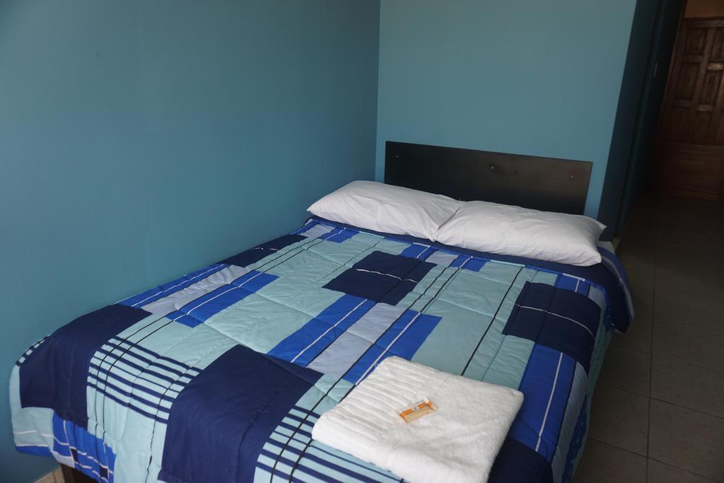Residencial Mamamia Hotel Tacna Buitenkant foto