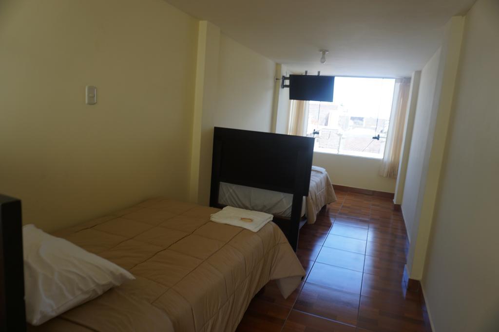 Residencial Mamamia Hotel Tacna Buitenkant foto