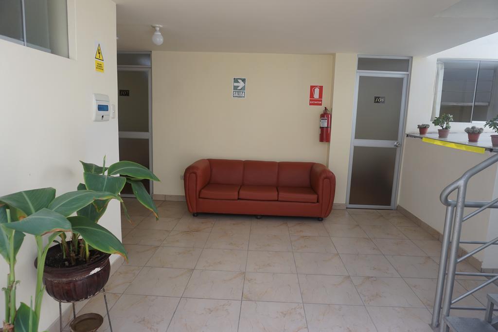 Residencial Mamamia Hotel Tacna Buitenkant foto