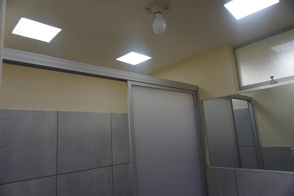 Residencial Mamamia Hotel Tacna Buitenkant foto
